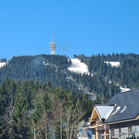 Keilberg Resort Loučná pod Klínovcem Екстериор снимка