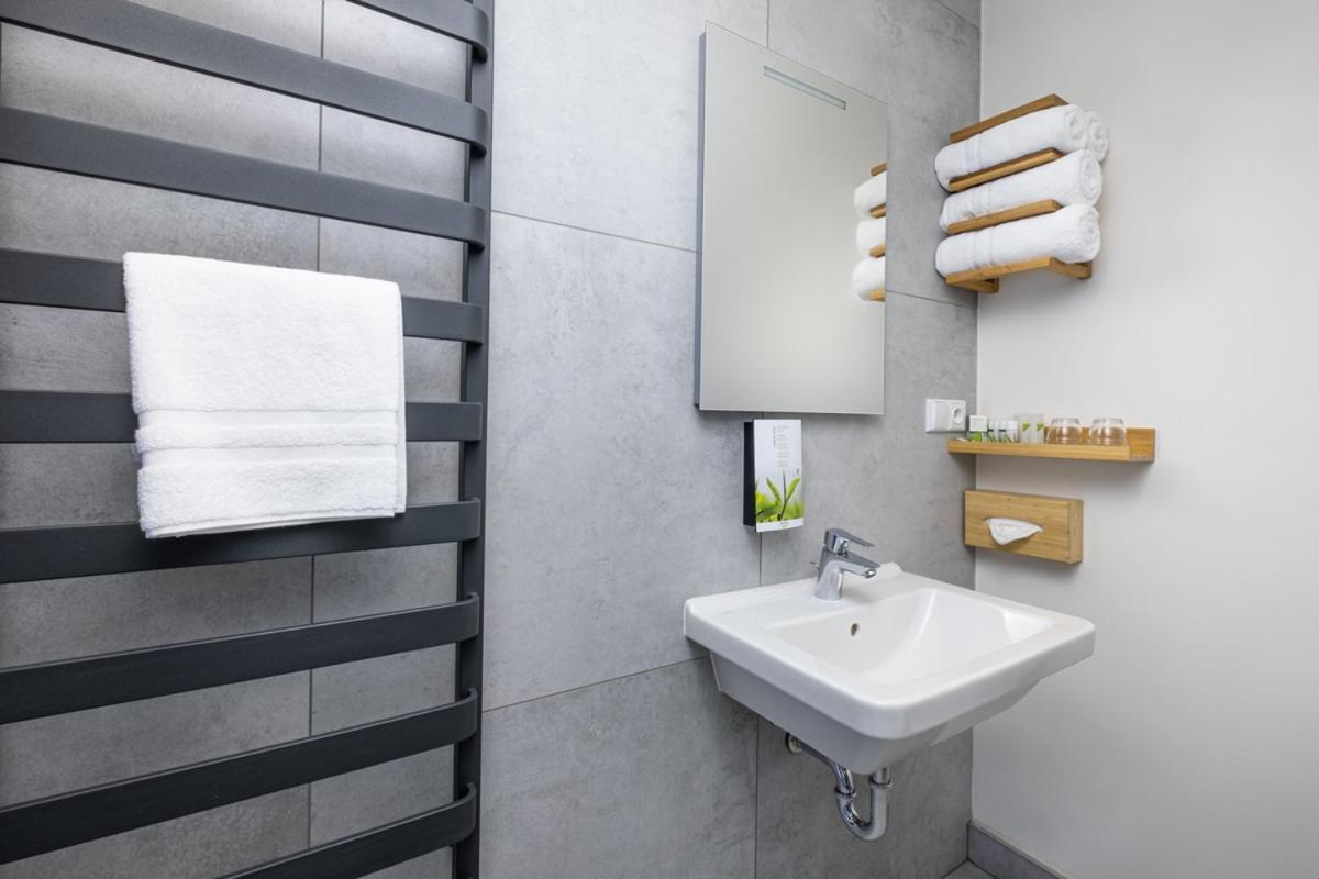 Keilberg Resort Loučná pod Klínovcem Екстериор снимка