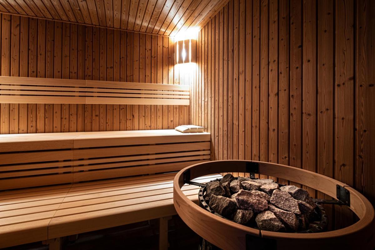 Keilberg Resort Loučná pod Klínovcem Екстериор снимка
